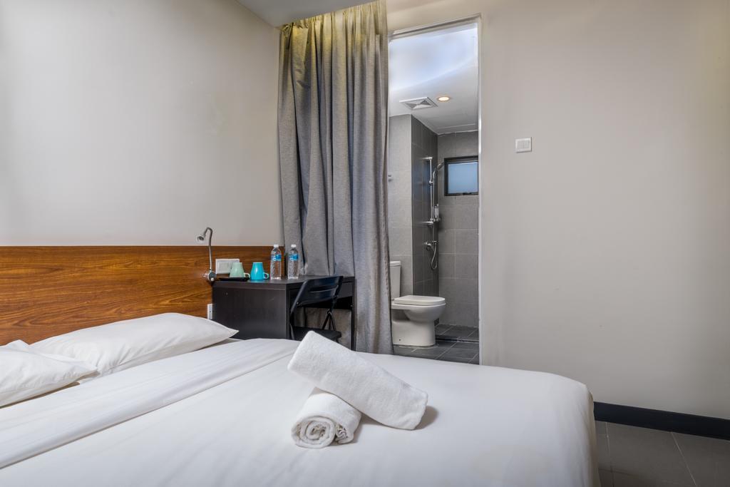 Max Hotel Subang Jaya Exteriör bild