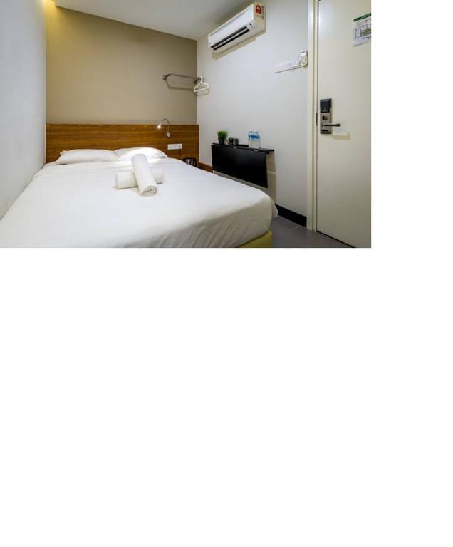 Max Hotel Subang Jaya Exteriör bild