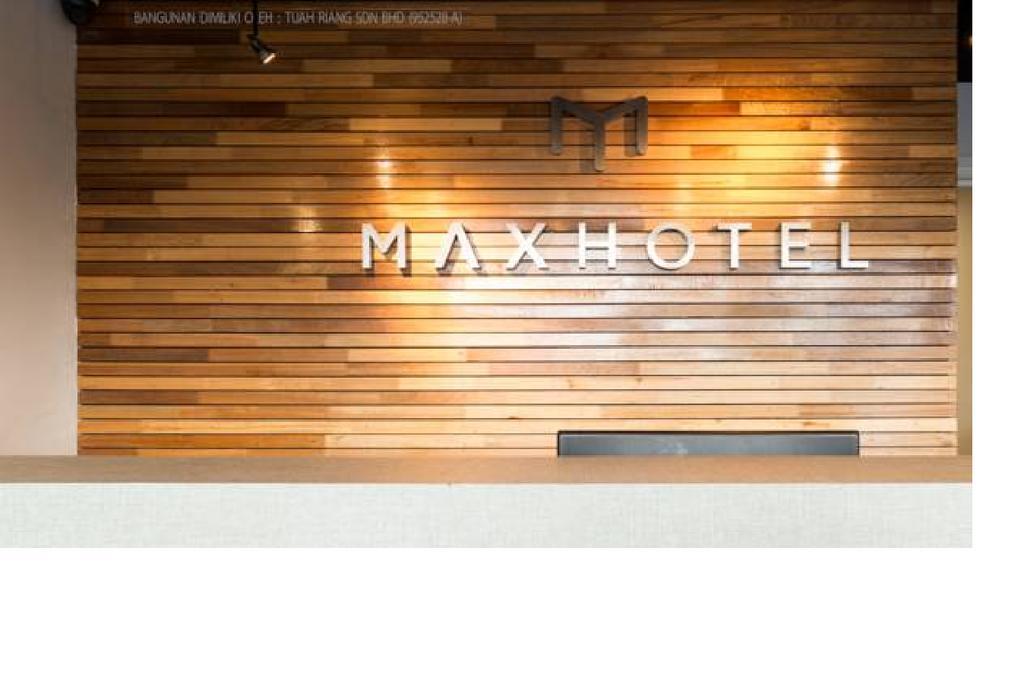 Max Hotel Subang Jaya Exteriör bild